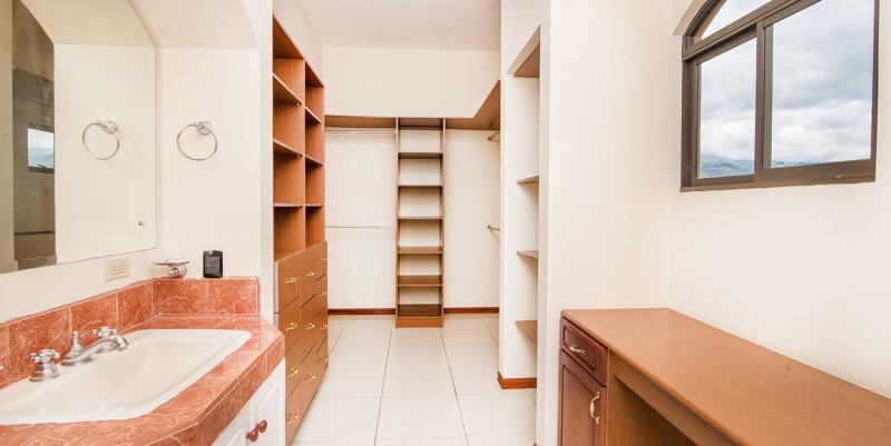 4 bed Condo For Sale in Curridabat, San Jose - thumb 4