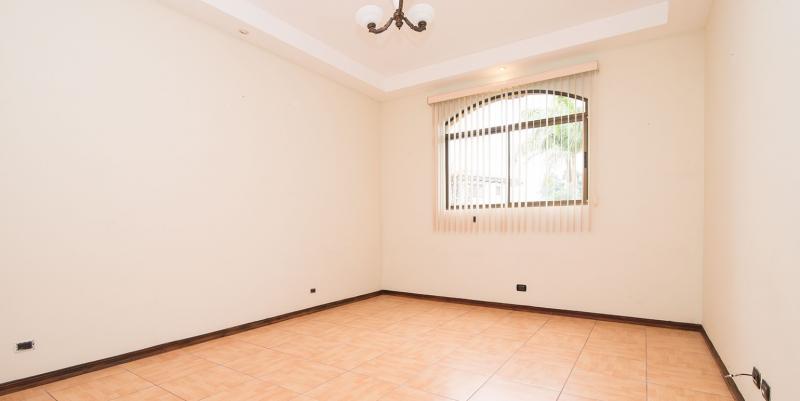 4 bed Condo For Sale in Curridabat, San Jose - thumb 6