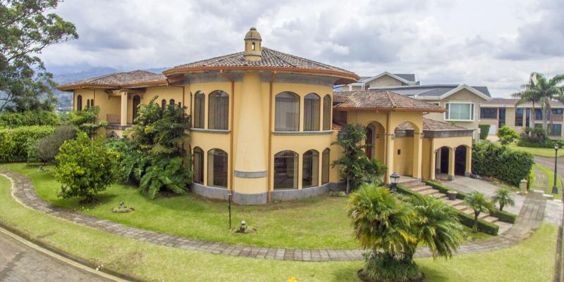 4 bed Condo For Sale in Curridabat, San Jose - thumb 13