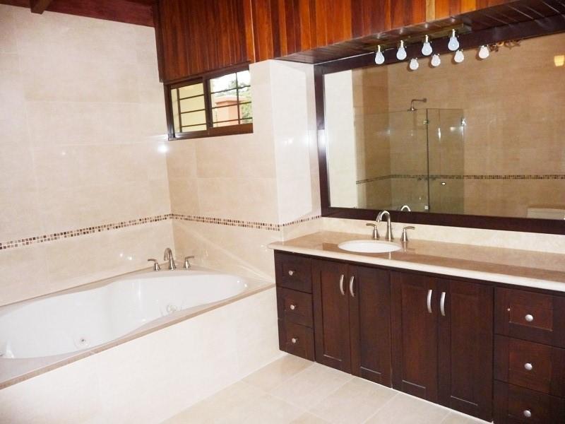 3 bed Single Family Homes For Sale in Curridabat, San Jose - thumb 3