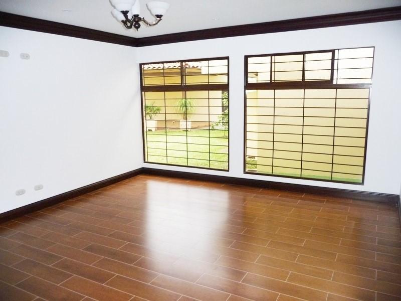 3 bed Single Family Homes For Sale in Curridabat, San Jose - thumb 2