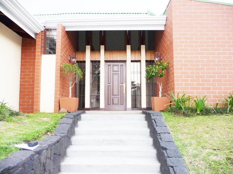 3 bed Single Family Homes For Sale in Curridabat, San Jose - thumb 11