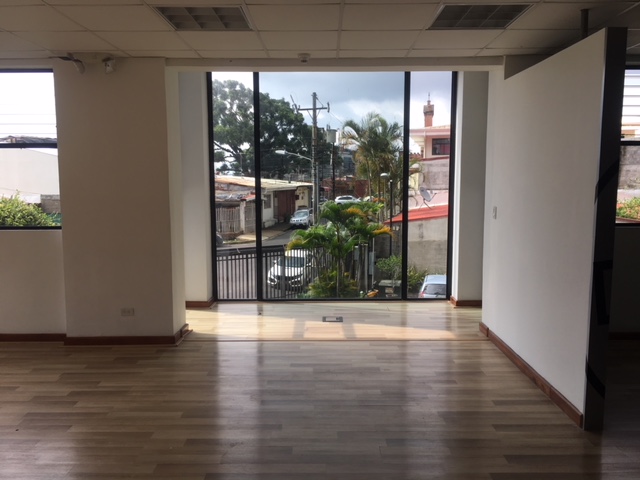 3 bed Commercial For Rent in San Jose, San Jose - thumb 4