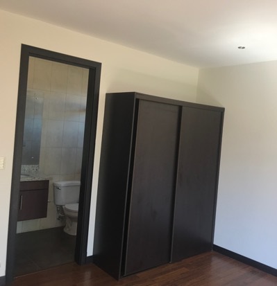 3 bed Condo For Sale in Escazu, San Jose - thumb 4
