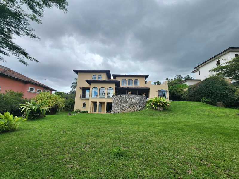 4 bed Communities For Sale in Curridabat, San Jose