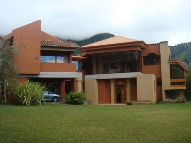 3 bed Single Family Homes For Rent in Escazu, San Jose - 1