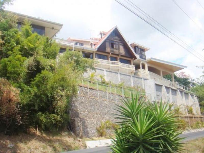 4 bed Single Family Homes For Sale in Alajuela, Alajuela - 1