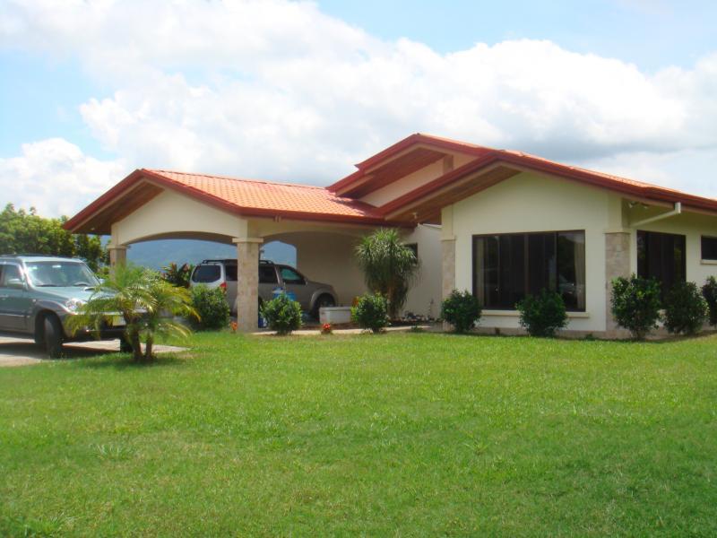 3 bed Single Family Homes For Sale in Atenas, Alajuela - 1