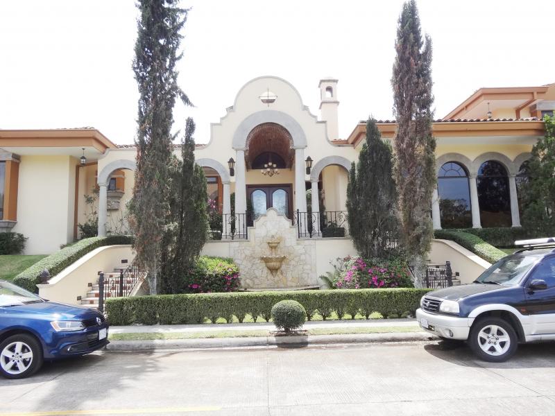 6 bed Condo For Sale in Belen, Heredia - thumb 2