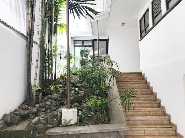 15 bed Commercial For Sale in Los Yoses, San Jose - thumb 7