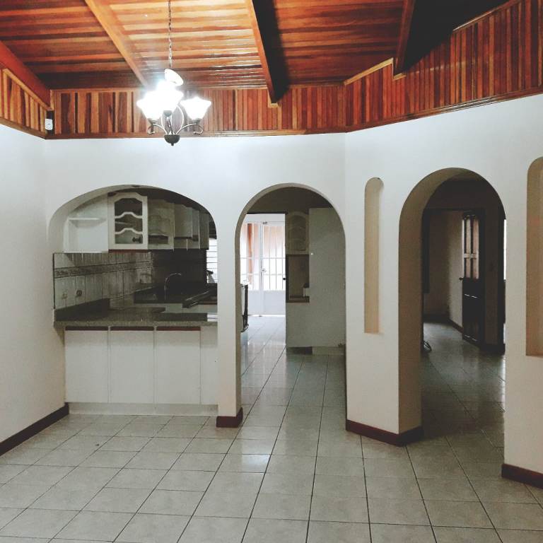 3 bed Single Family Homes For Sale in Coronado, San Jose - thumb 2