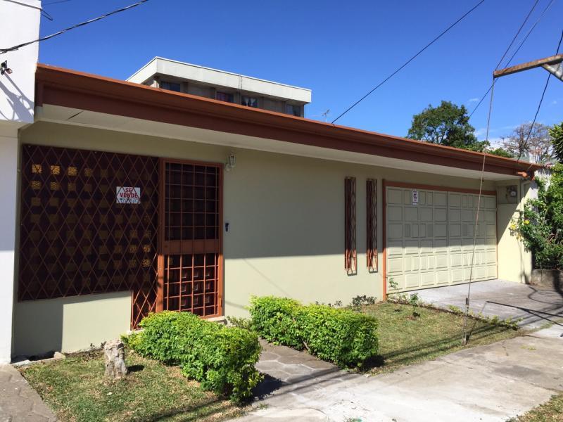 5 bed Single Family Homes For Sale in San Jose, San Jose - 1