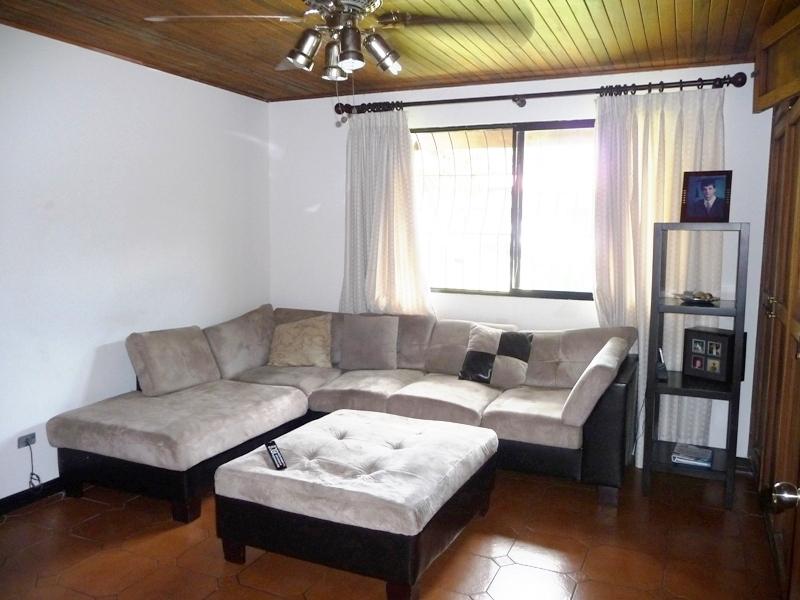 4 bed Single Family Homes For Sale in Ciudad Cariari, Heredia - thumb 5