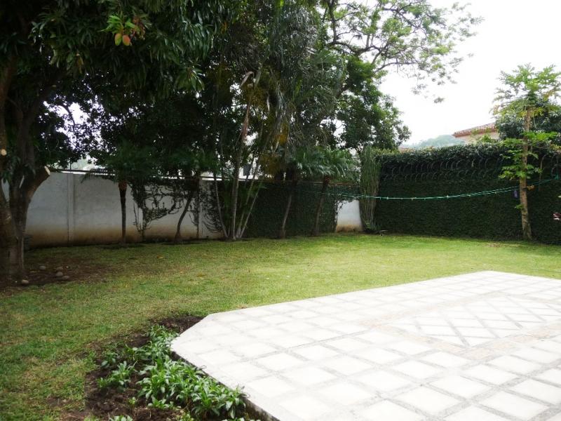 3 bed Single Family Homes For Sale in Santa Ana, San Jose - thumb 11