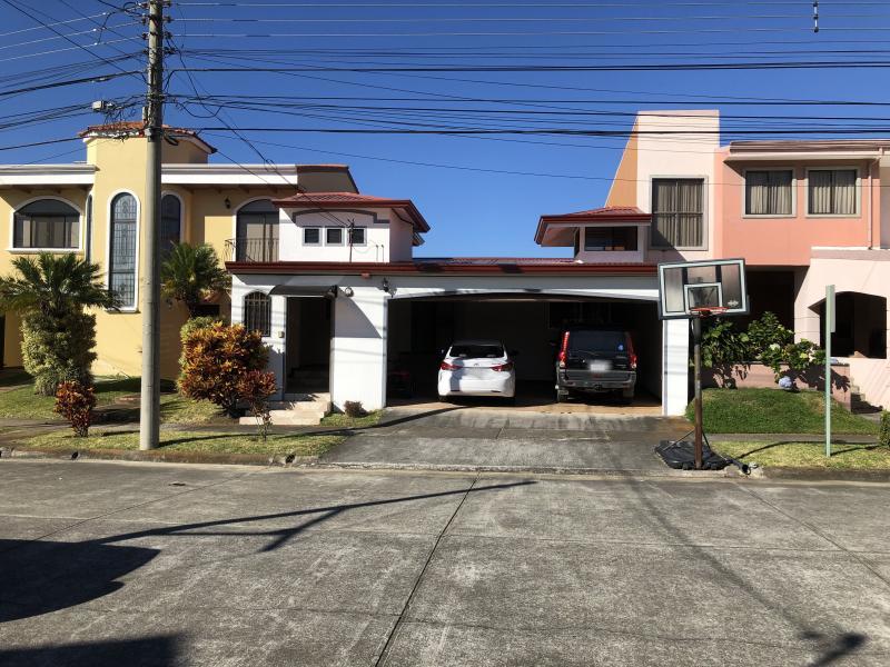 4 bed Condo For Sale in Santo Domingo, Heredia - 1