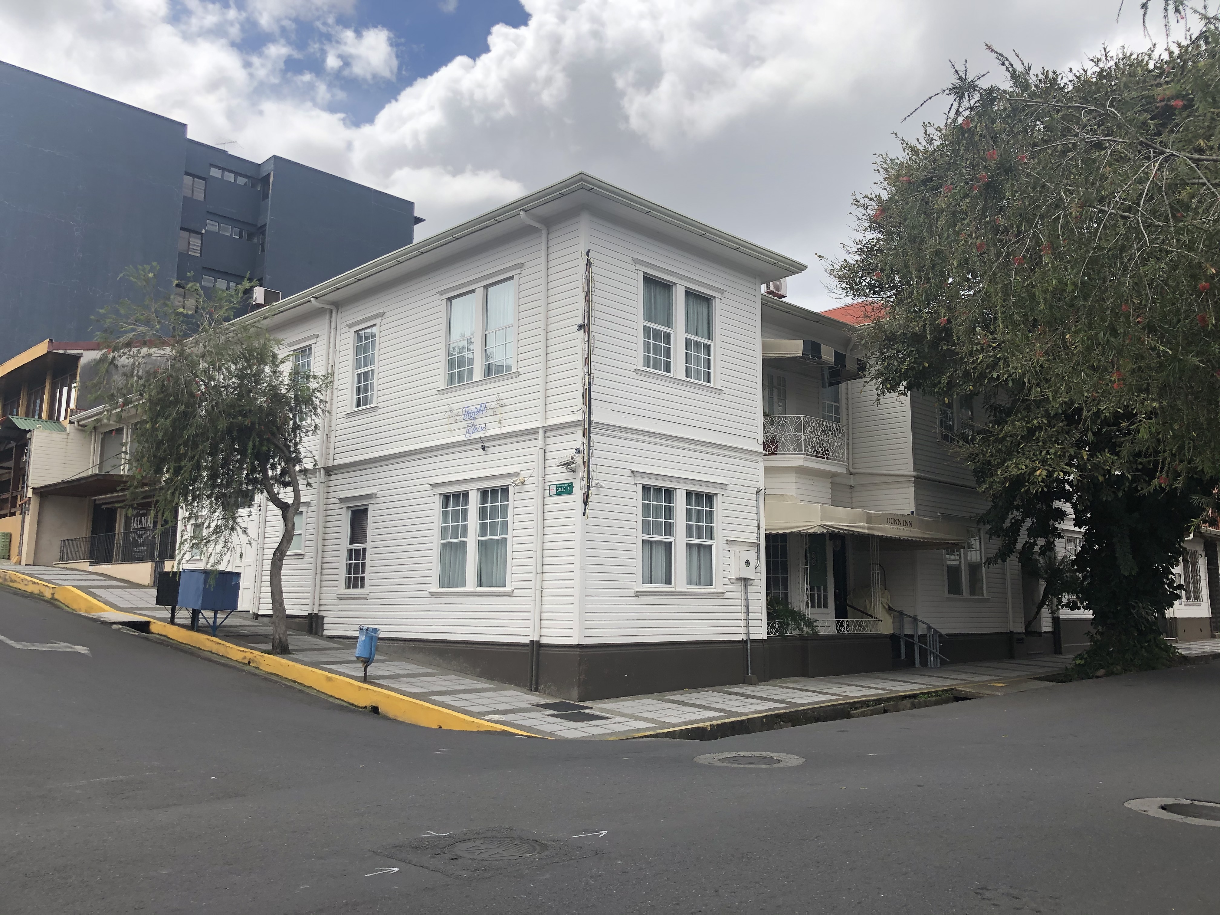 28 bed Hotel / Leisure For Sale in San Jose, San Jose - thumb 1