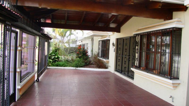 8 bed Commercial For Sale in Rohrmoser, San Jose - thumb 5