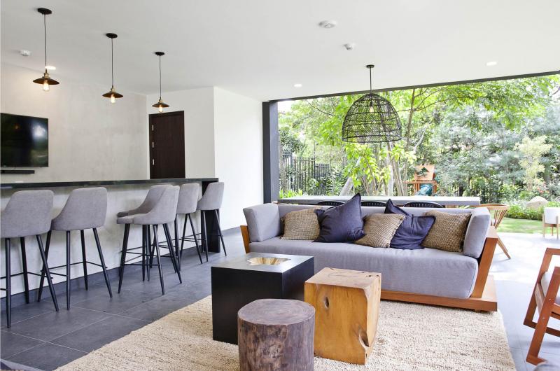 2 bed Apartment For Sale in Escazu, San Jose - thumb 14