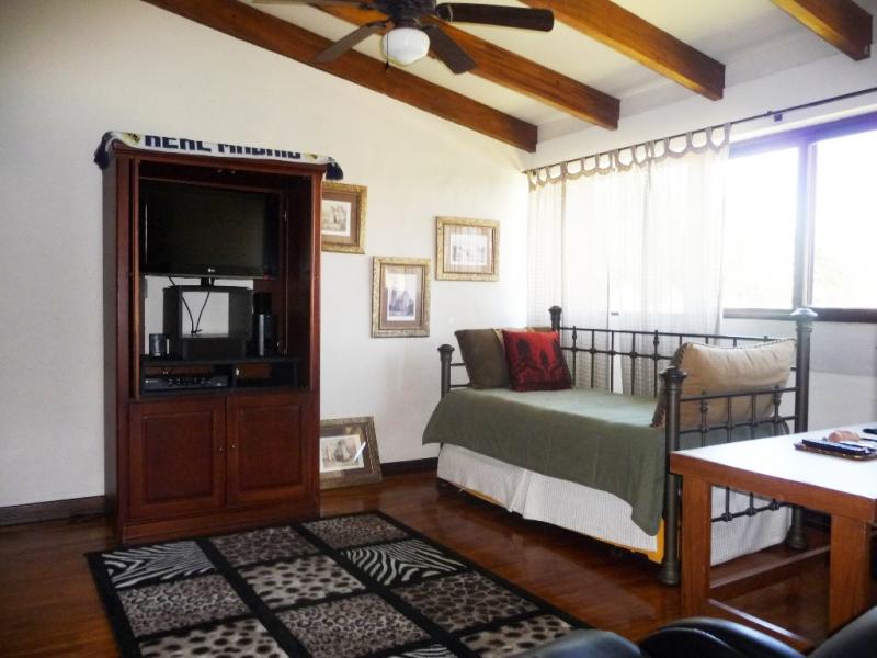 4 bed Single Family Homes For Sale in La Uruca, San Jose - thumb 15