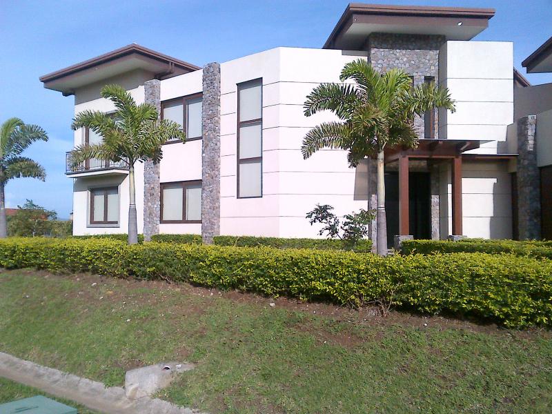 3 bed Single Family Homes For Sale in La Guacima, Alajuela - thumb 5