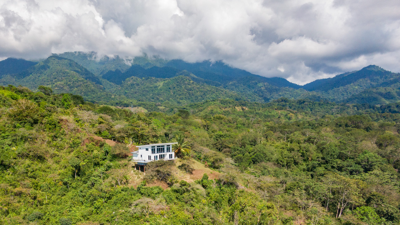 3 bed Single Family Homes For Sale in Manuel Antonio, Puntarenas - thumb 21