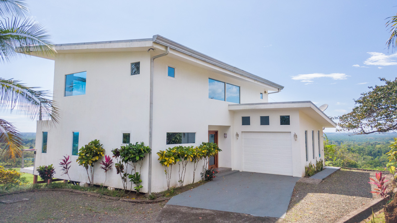 3 bed Single Family Homes For Sale in Manuel Antonio, Puntarenas - thumb 19