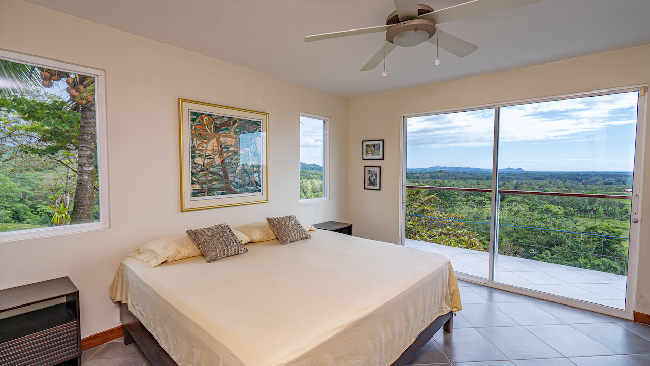 3 bed Single Family Homes For Sale in Manuel Antonio, Puntarenas - thumb 16