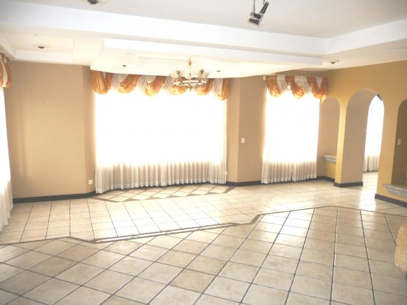 3 bed Single Family Homes For Sale in Curridabat, San Jose - thumb 12