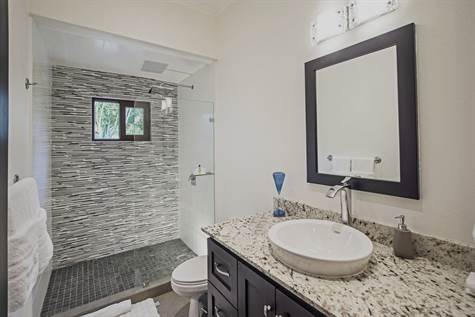 10 bed Single Family Homes For Sale in Avellanas, Guanacaste - thumb 20