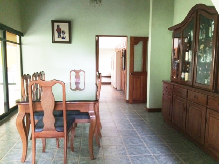 4 bed Single Family Homes For Sale in Curridabat, San Jose - thumb 3