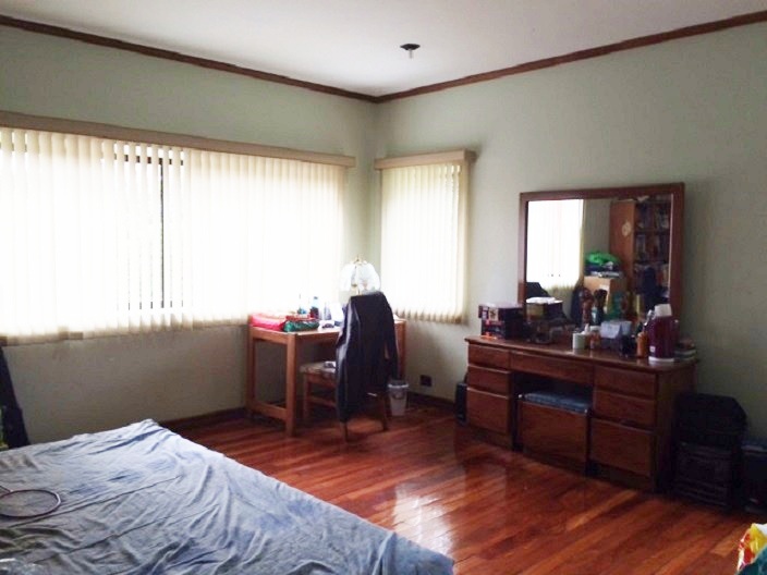 4 bed Single Family Homes For Sale in Curridabat, San Jose - thumb 12