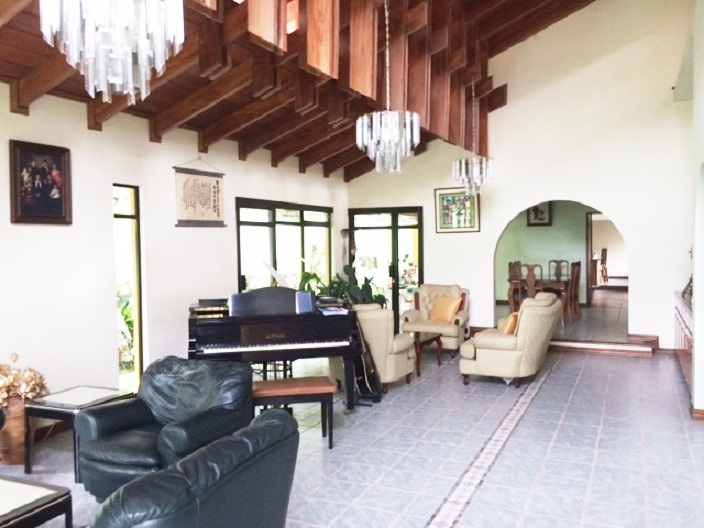 4 bed Single Family Homes For Sale in Curridabat, San Jose - thumb 9