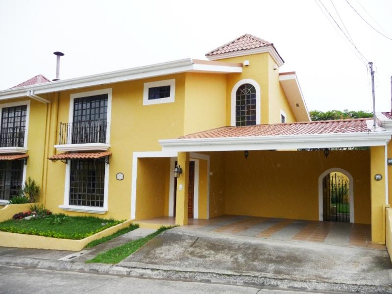 3 bed Condo For Sale in Coronado, San Jose - thumb 8