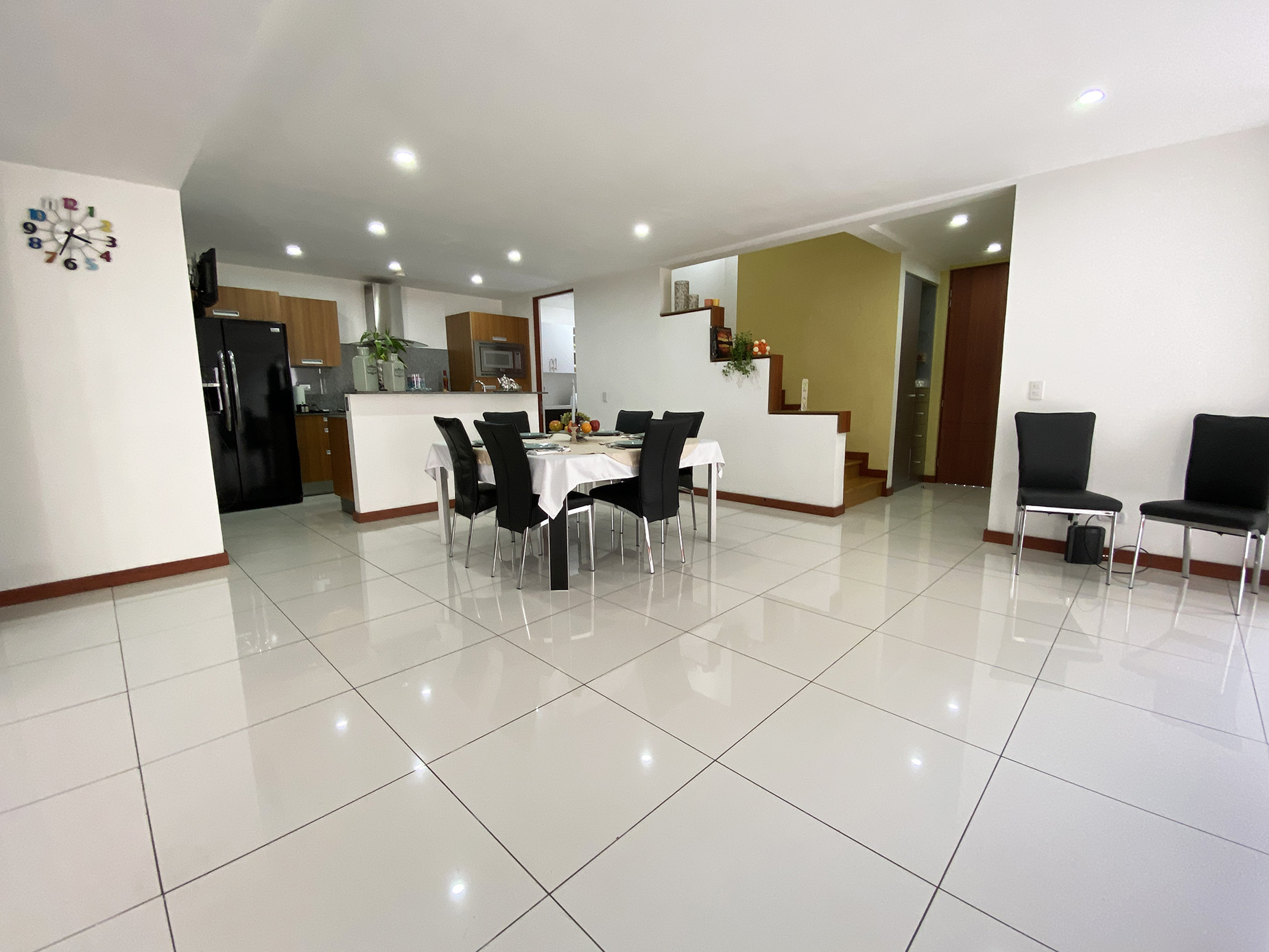 4 bed Single Family Homes For Sale in Santa Ana, San Jose - thumb 12