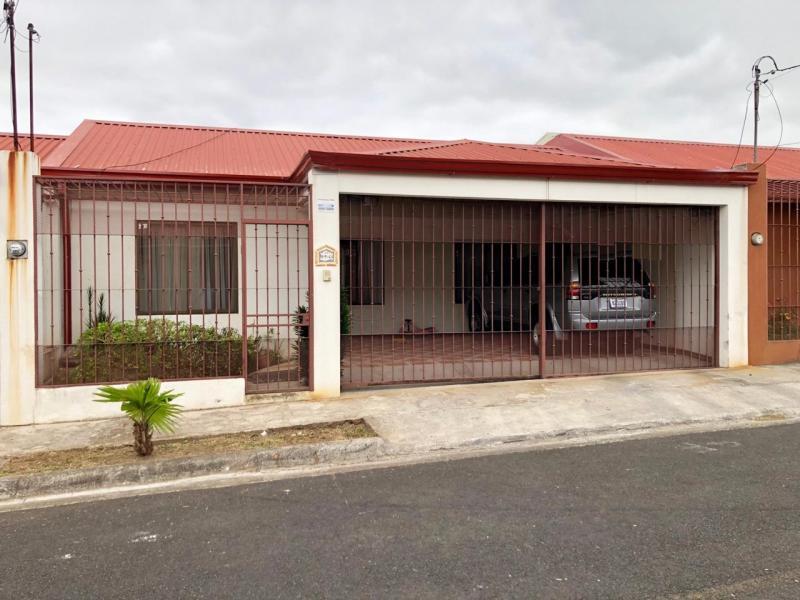 3 bed Single Family Homes For Sale in Tres Ríos, Cartago - 1