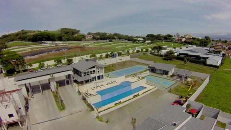 3 bed Condo For Rent in Escazu, San Jose - thumb 19