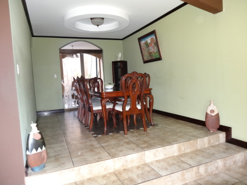 5 bed Single Family Homes For Sale in Tres Ríos, Cartago - 1