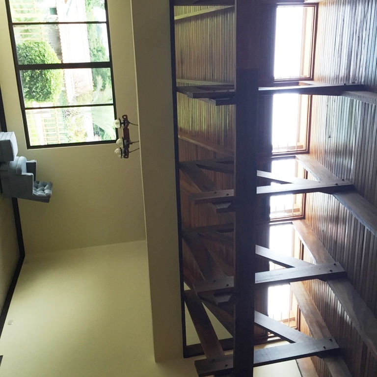 5 bed Single Family Homes For Sale in Curridabat, San Jose - thumb 3