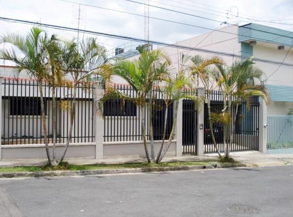 4 bed Single Family Homes For Sale in Rohrmoser, San Jose - thumb 1