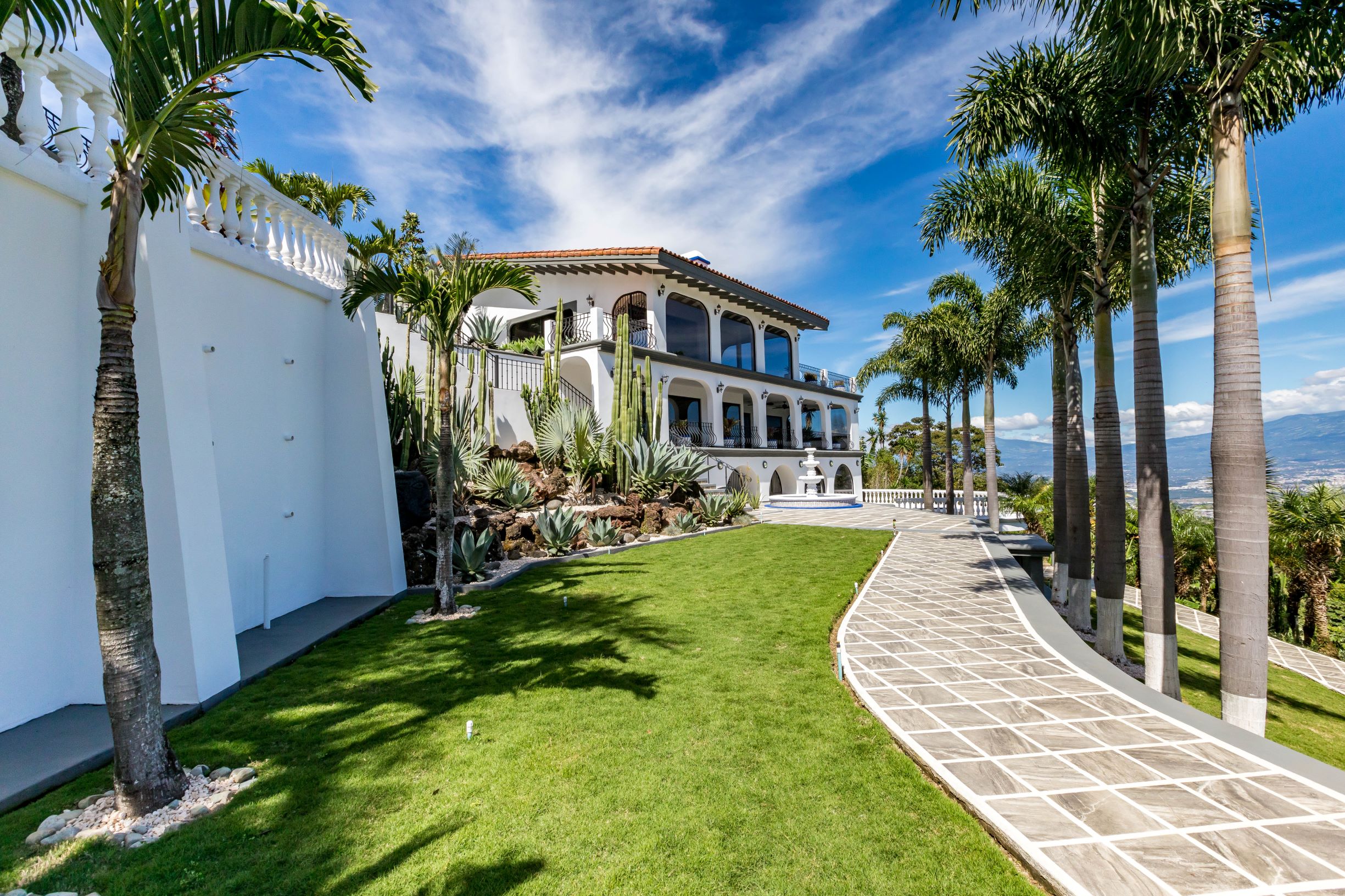 8 bed Single Family Homes For Sale in Escazu, San Jose - thumb 4