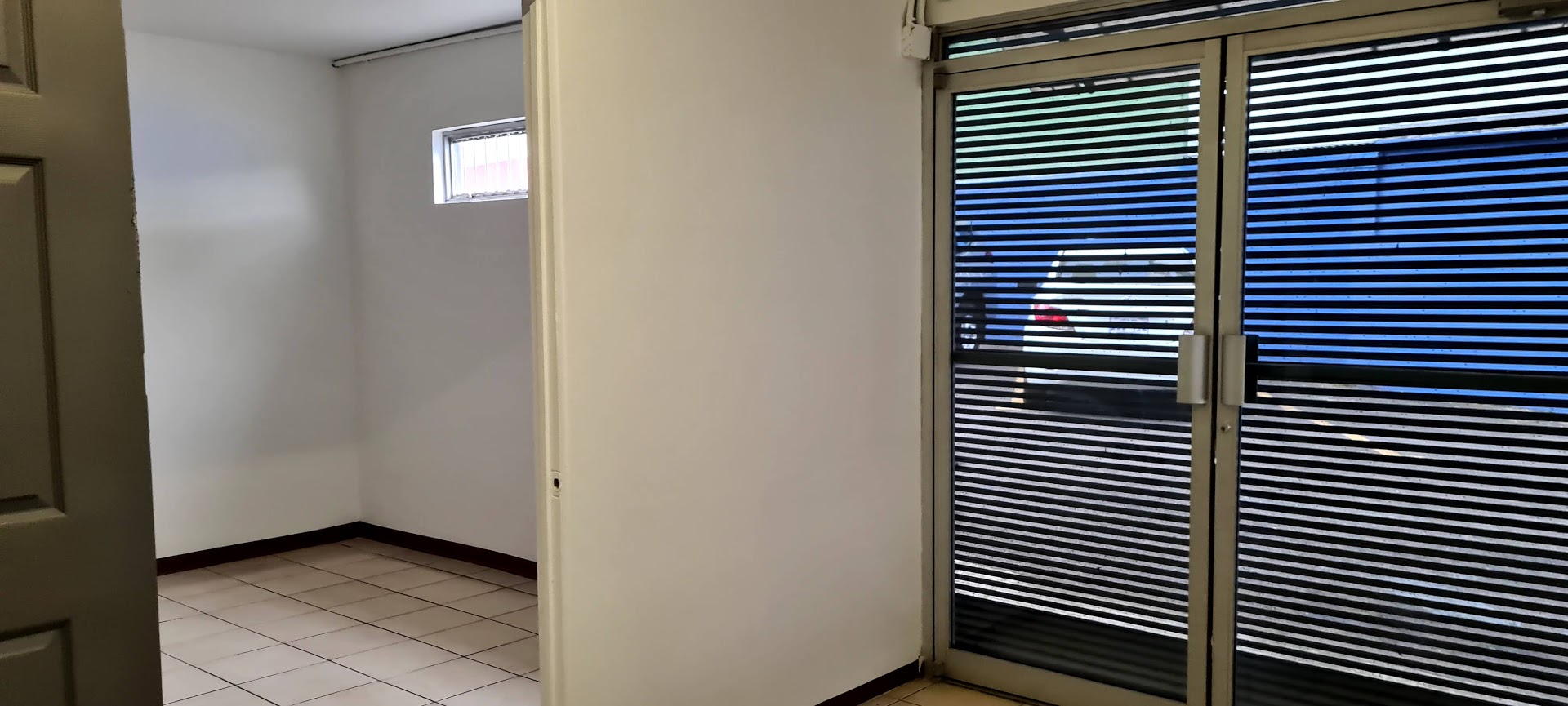 13 bed Commercial For Rent in San Pedro, San Jose - thumb 3