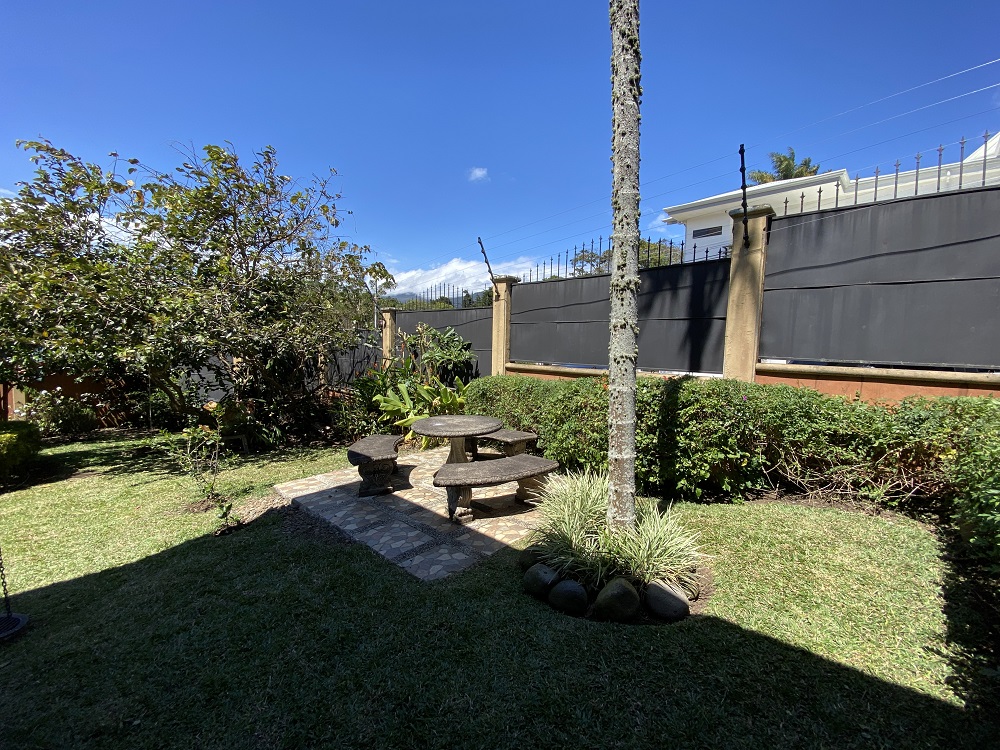 3 bed Single Family Homes For Sale in San Isidro, Heredia - thumb 15
