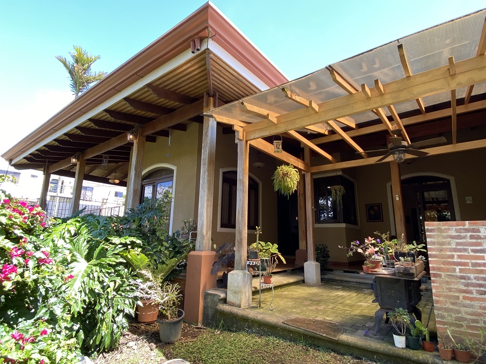 3 bed Single Family Homes For Sale in San Isidro, Heredia - thumb 4