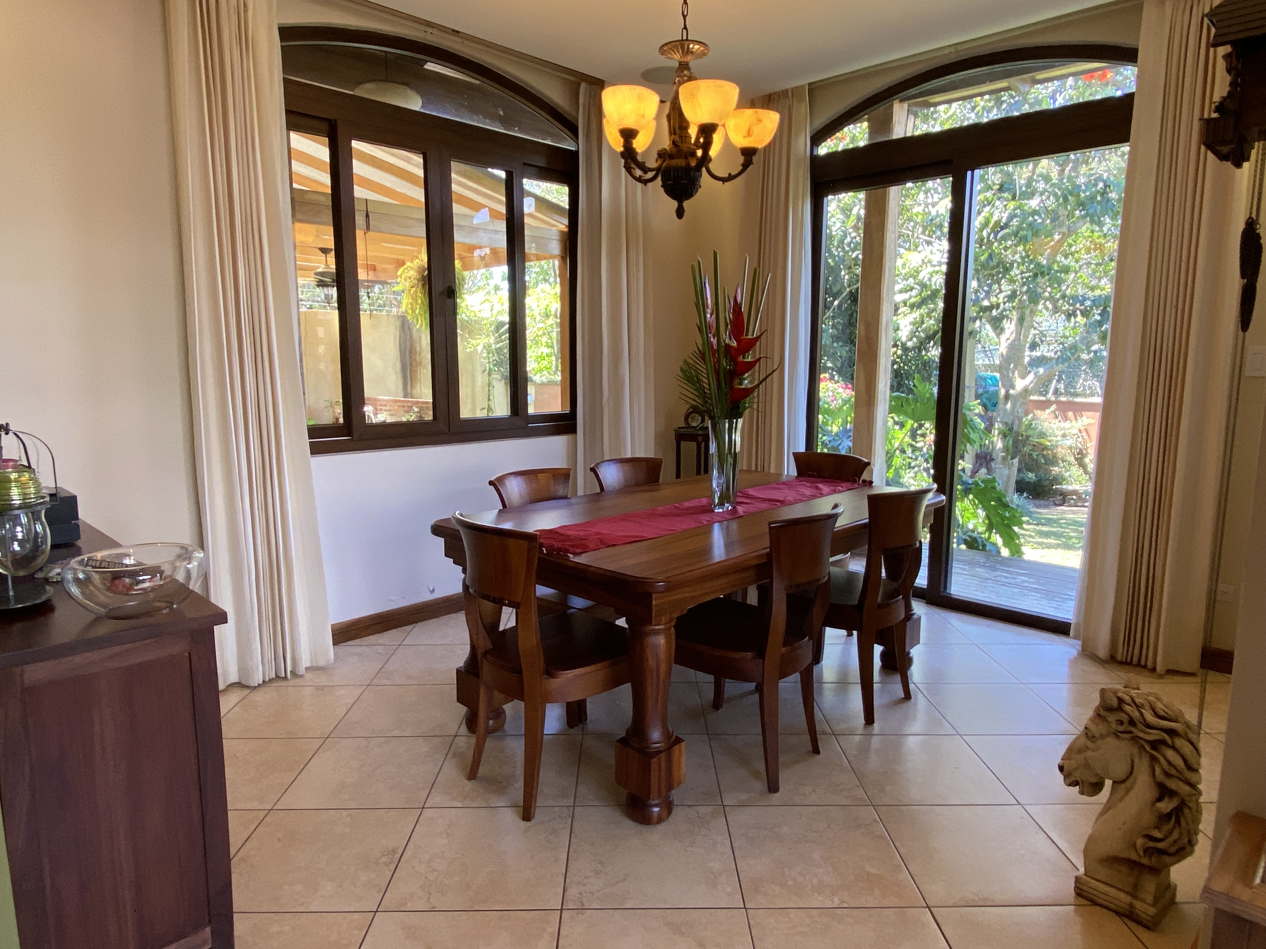 3 bed Single Family Homes For Sale in San Isidro, Heredia - thumb 8