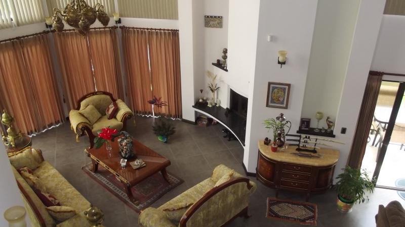 4 bed Single Family Homes For Sale in Curridabat, San Jose - thumb 1