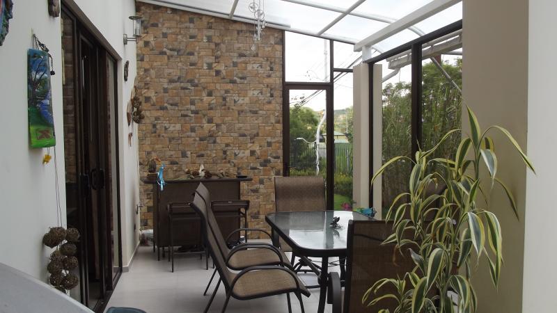 4 bed Single Family Homes For Sale in Curridabat, San Jose - thumb 3