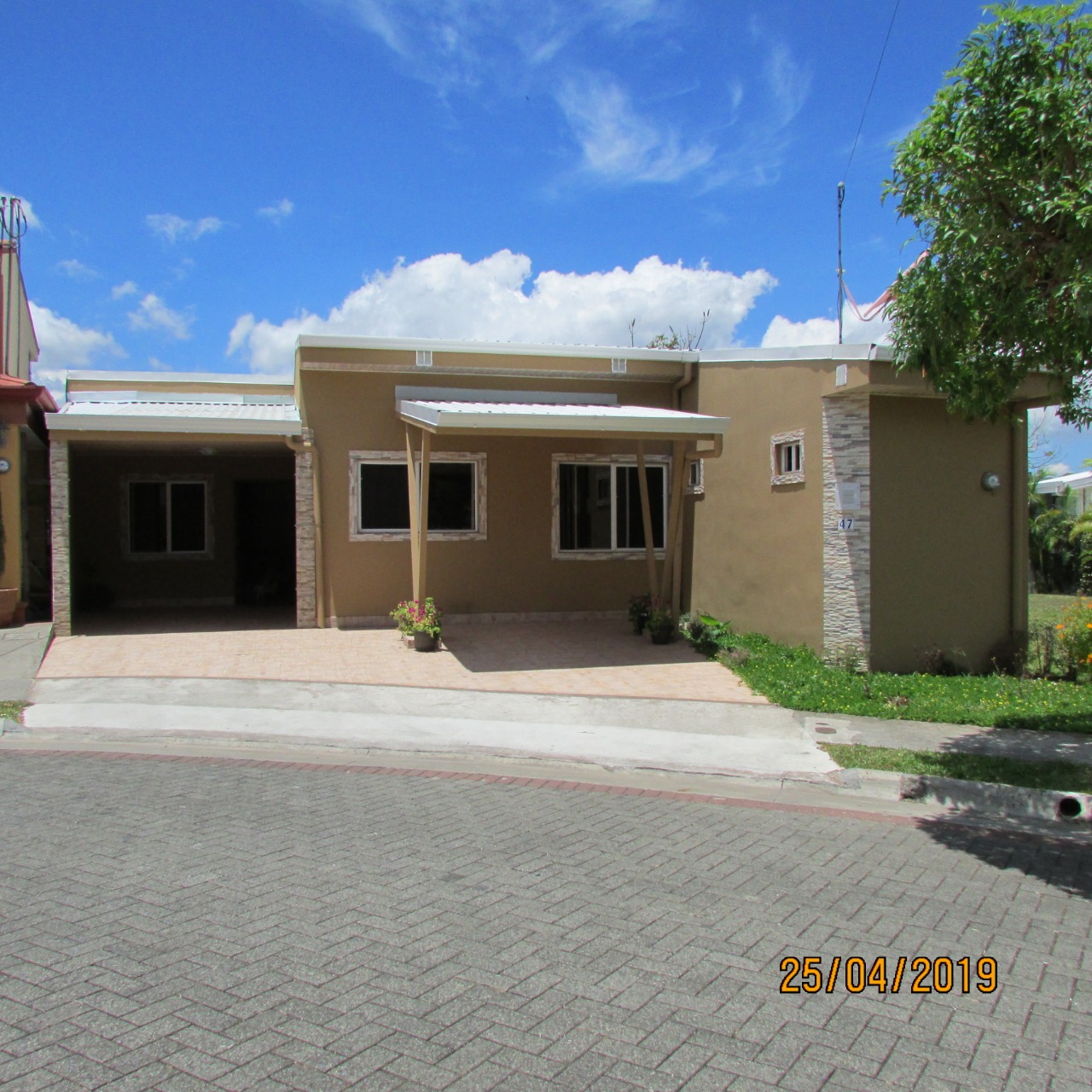 3 bed Condo For Sale in Curridabat, San Jose - thumb 1