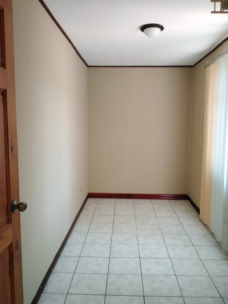 3 bed Single Family Homes For Sale in El Tejar, Cartago - thumb 6