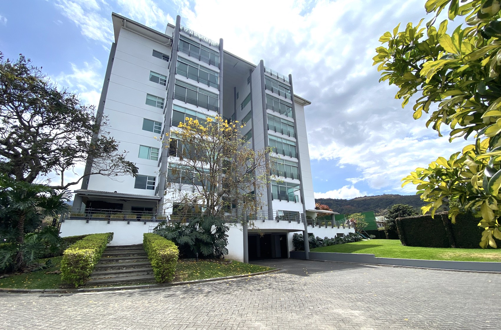 3 bed Apartment For Sale in Escazu, San Jose - thumb 17