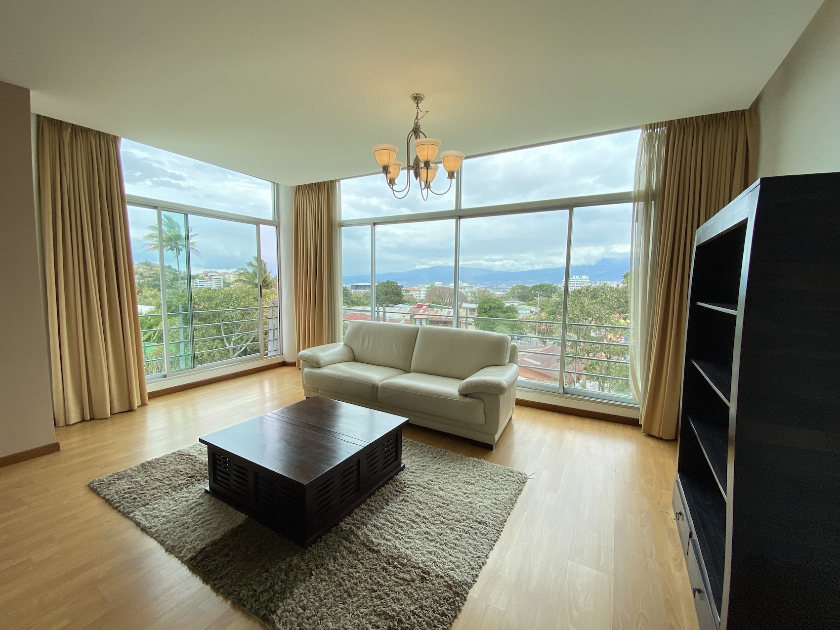 3 bed Apartment For Sale in Escazu, San Jose - thumb 3